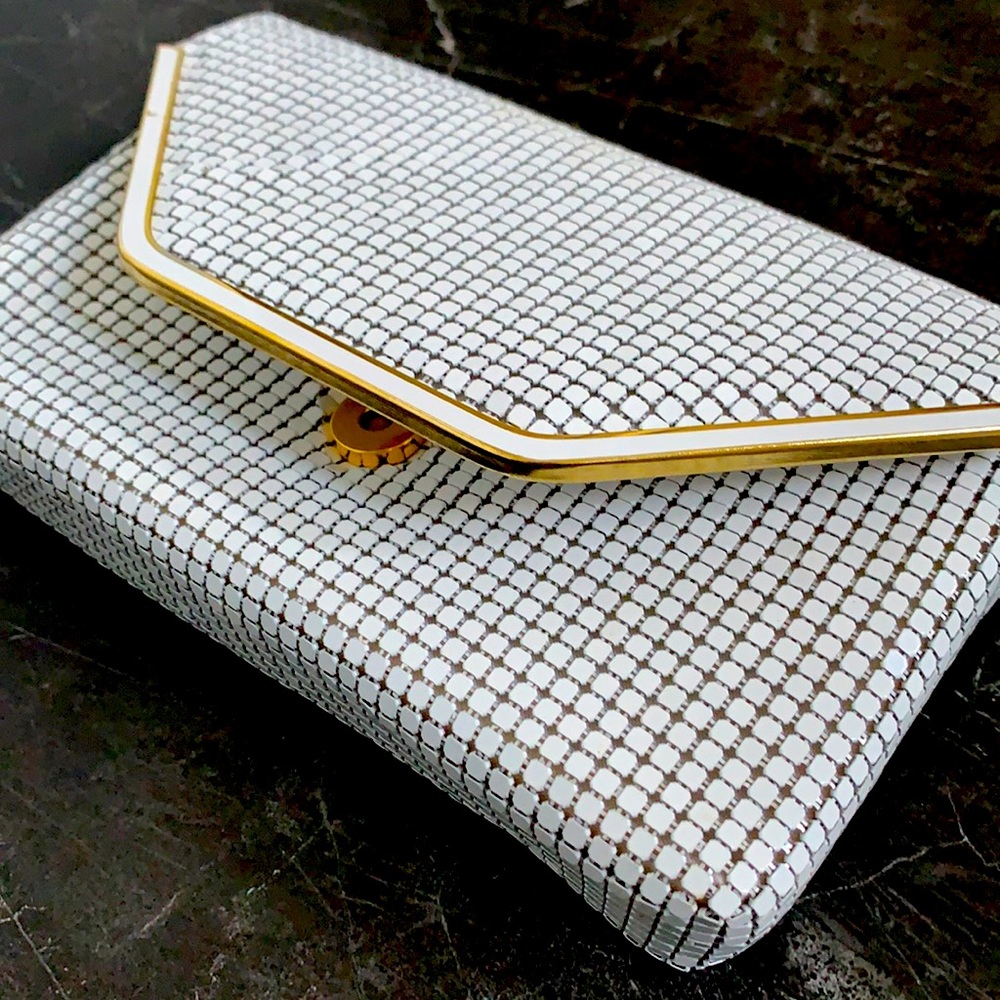 Mesh clutch bag with strap